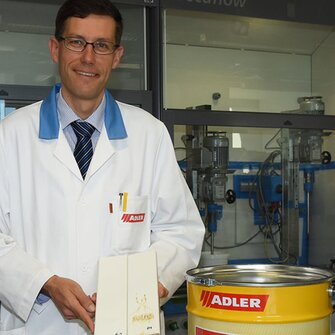 Dr. Albert Rössler, Directeur Recherche & Développement ADLER-Werk Lackfabrik. 